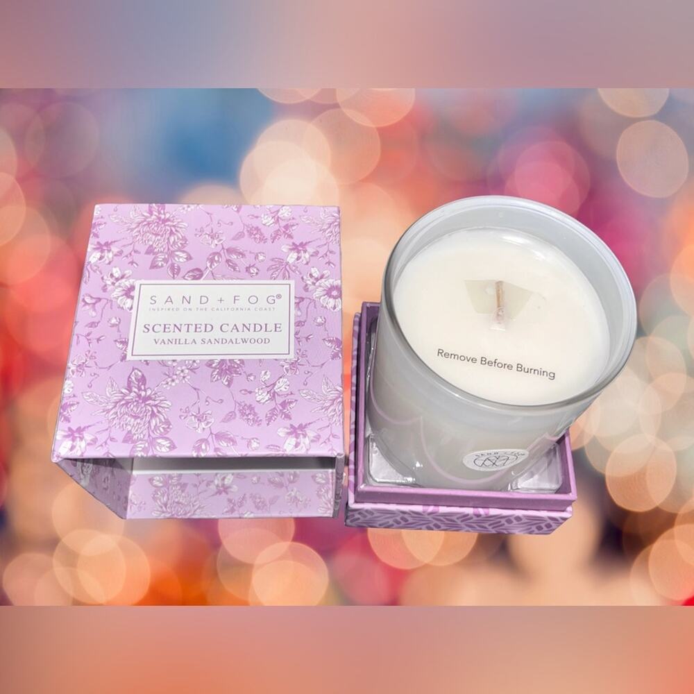 NIB! Sand + Fog Vanilla Sandalwood Single Wick Candle 8oz in Gift Box!